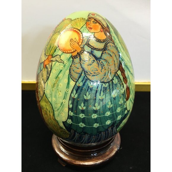 Vintage Russian Painted Lacquered Wooden Egg Folk Art with Stand 6'' Tall - Picture 6 of 14